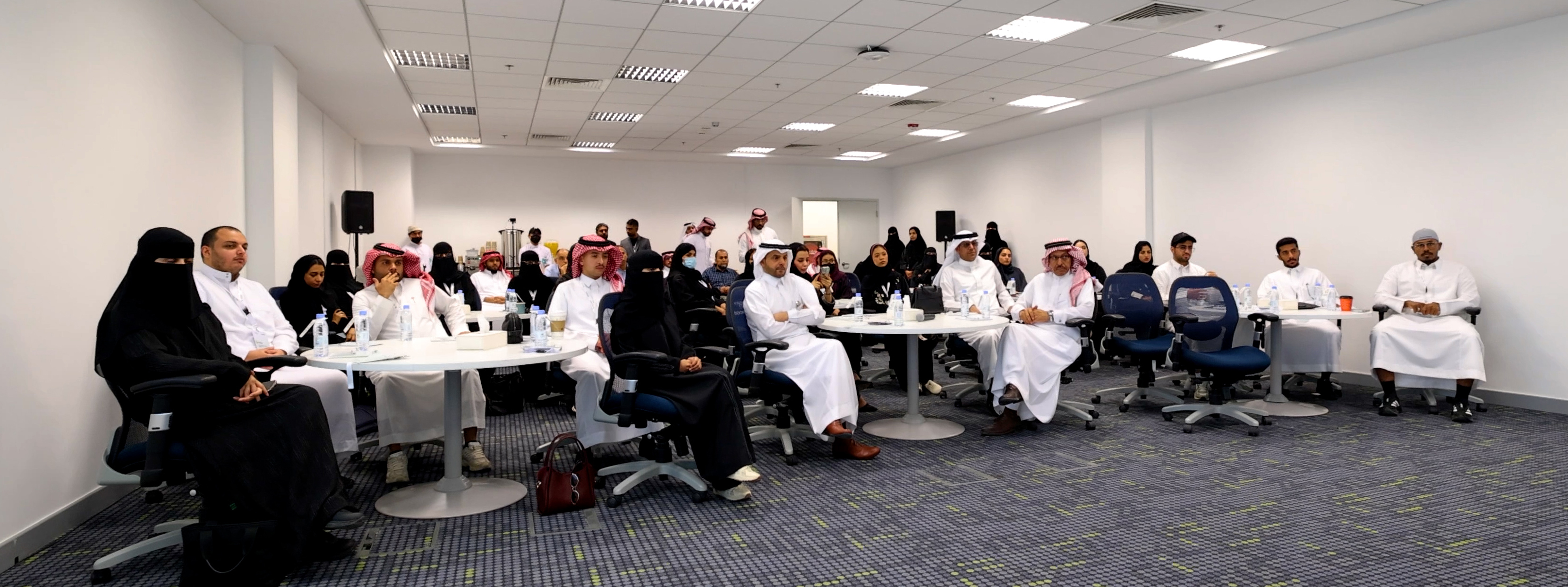 استدامة تطلق النسخة الثانية من برنامج التدريب في إدارة البيوت المحمية بالتعاون مع نيوم للغذاء (ت ....