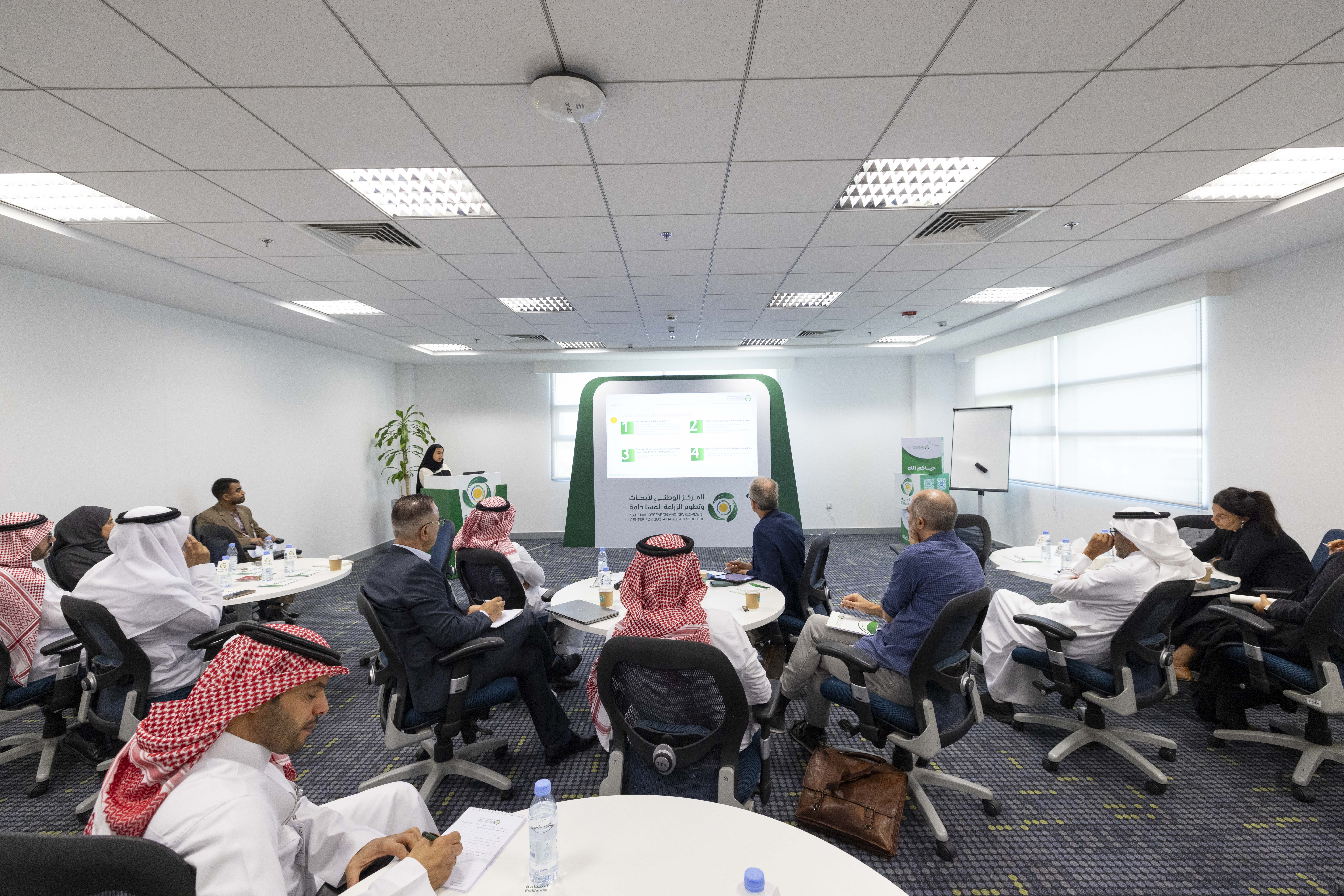 "استدامة" و "كاوست" تبحثان فرص التعاون البحثي والعلمي في الزراعة